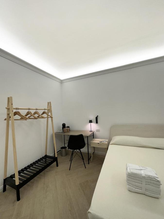 Vicki Vomero Rooms - Napoli المظهر الخارجي الصورة