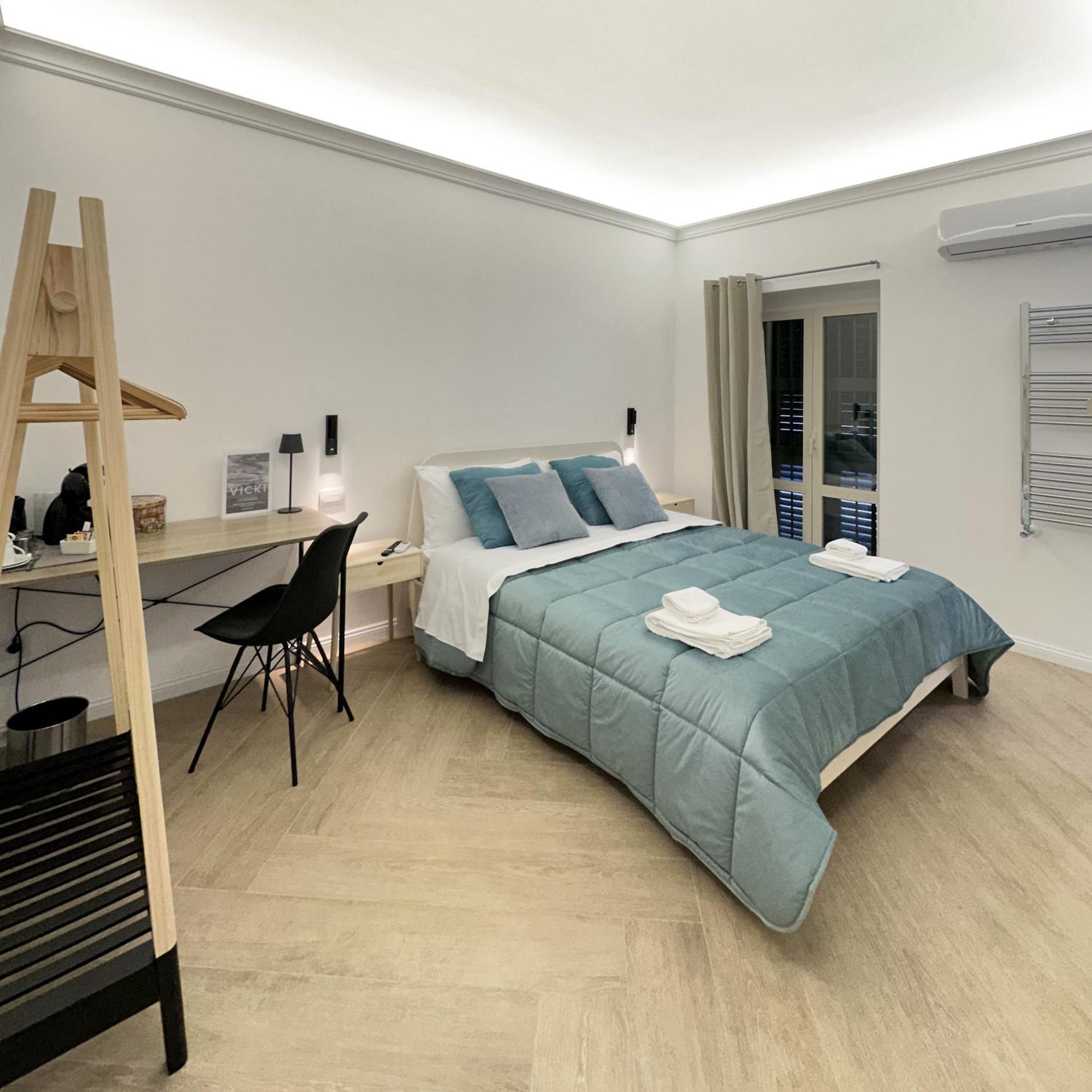 Vicki Vomero Rooms - Napoli المظهر الخارجي الصورة